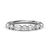 18K White Gold Alternating Round and Teardrop Diamond Wedding Band