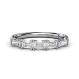 18K White Gold Emerald-Cut Diamond Wedding Band