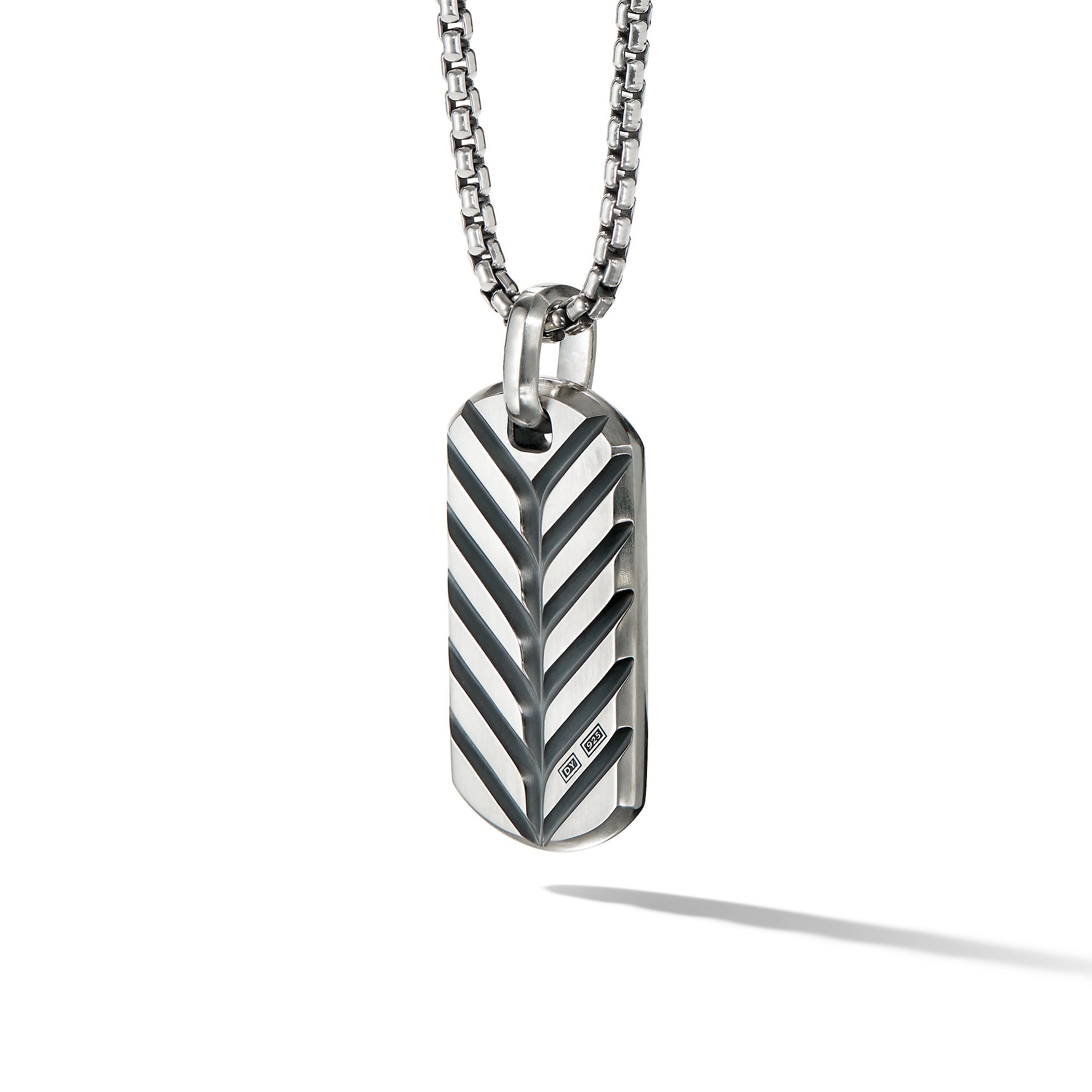 Chevron Tag in Sterling Silver, 35mm