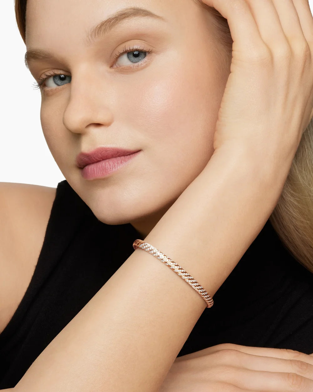 Sculpted Cable Bangle Bracelet in 18K Rose Gold with Diamonds, 4.6mm