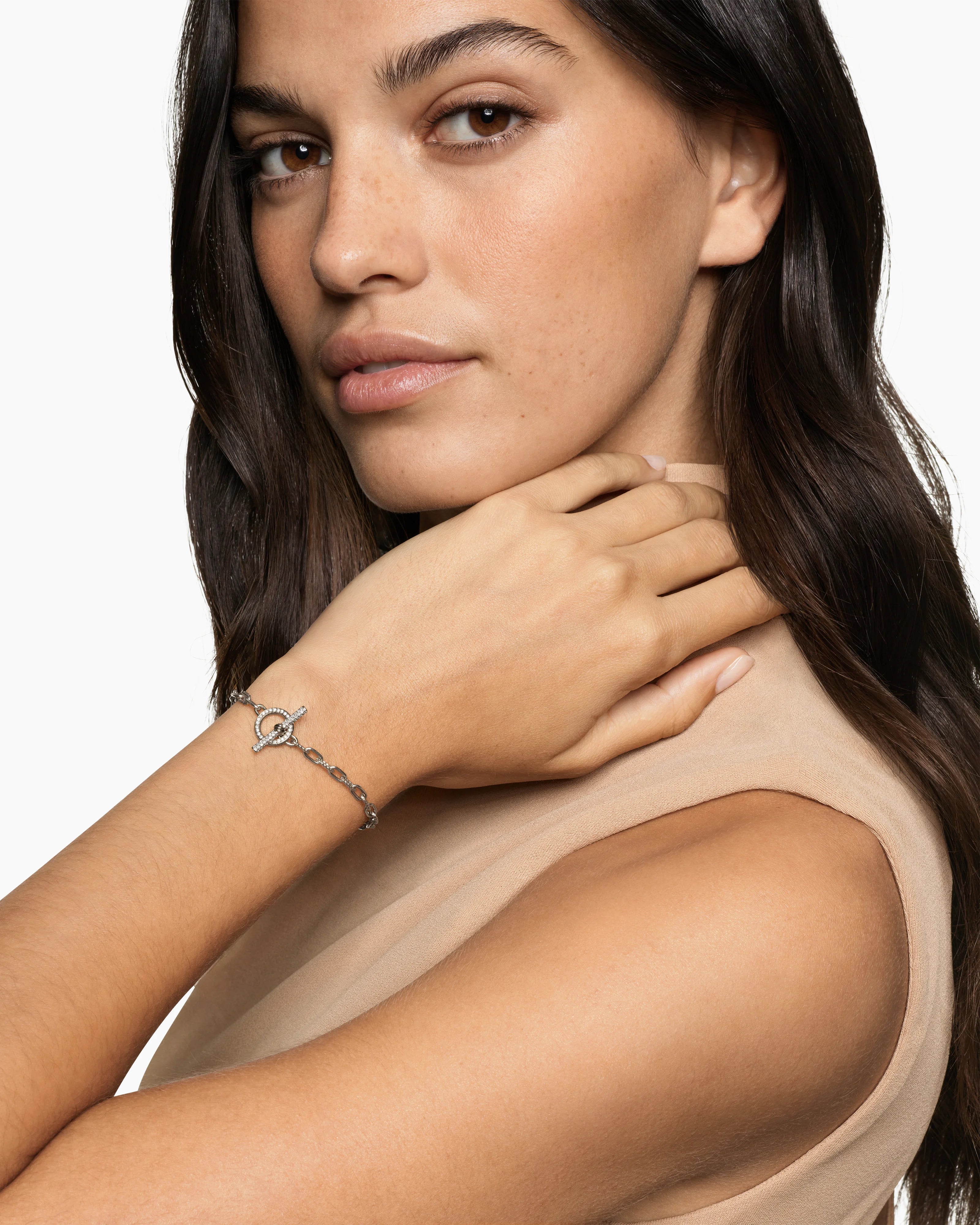 DY MADISON® PAVÉ TOGGLE CHAIN BRACELET Sterling Silver with Diamonds, 3mm