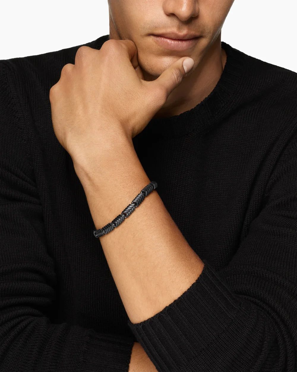 Chevron Link Bracelet Black Titanium, 7.6mm