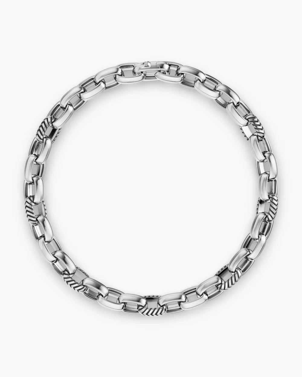CHEVRON OVAL LINK BRACELET Sterling Silver, 7mm