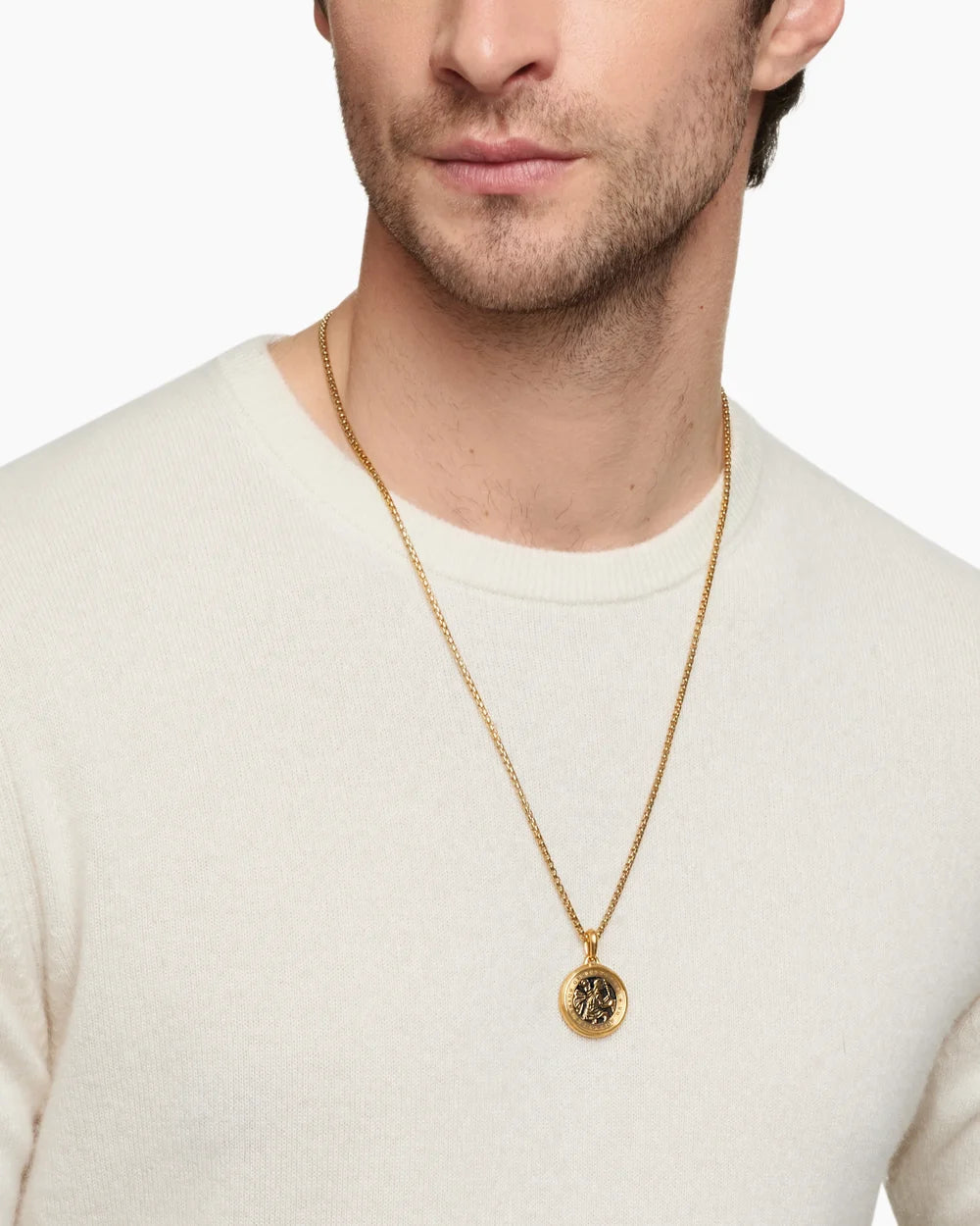 St. Christopher Amulet in 18K Yellow Gold, 34.5mm