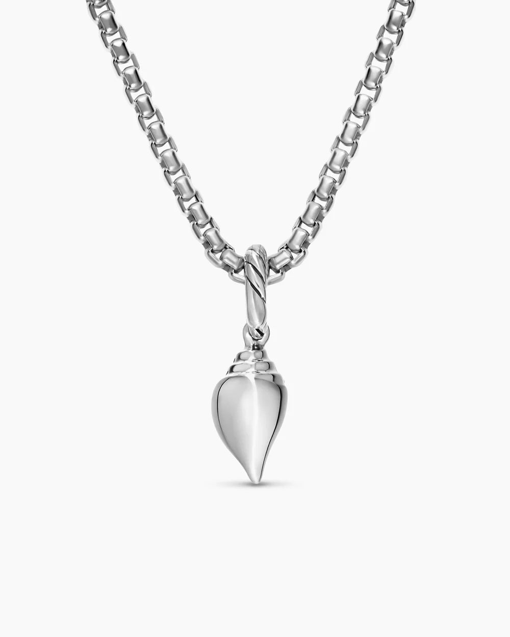 PETITE PAVÉ SHELL AMULET Sterling Silver with Diamonds, 15mm