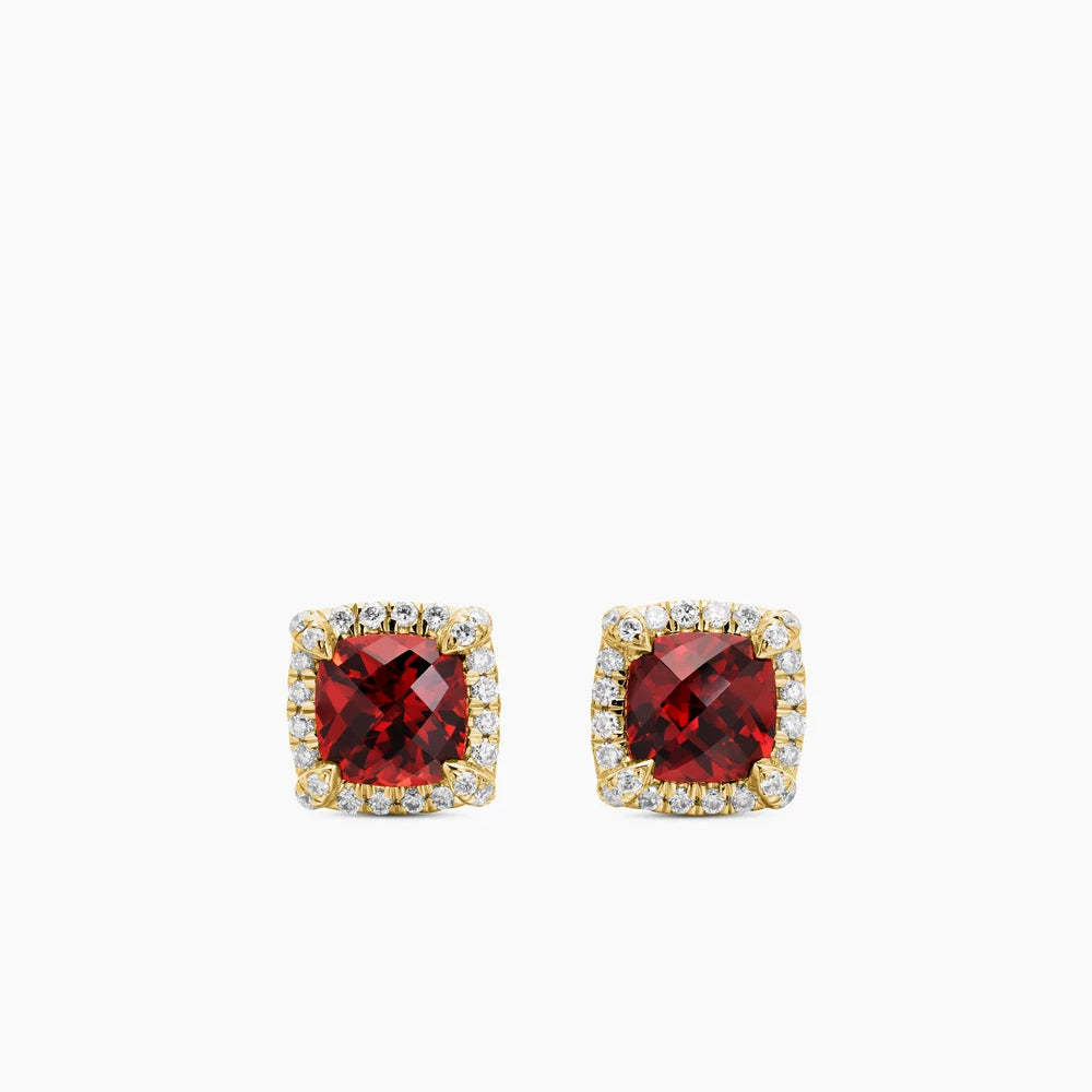 PETITE CHATELAINE® PAVÉ BEZEL STUD EARRINGS 18K Yellow Gold with Garnet and Diamonds, 5mm