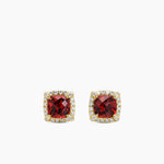 PETITE CHATELAINE® PAVÉ BEZEL STUD EARRINGS 18K Yellow Gold with Garnet and Diamonds, 5mm