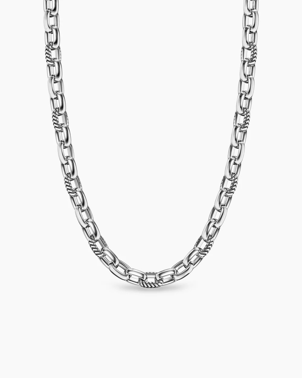 CHEVRON OVAL LINK NECKLACE Sterling Silver, 10mm