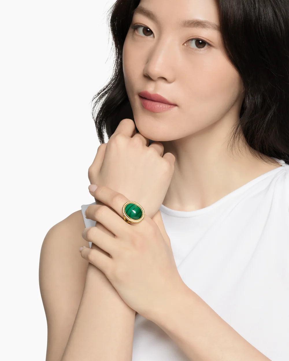 ALBION® OVAL RING 18K Yellow Gold with Malachite and Diamonds, 21mm