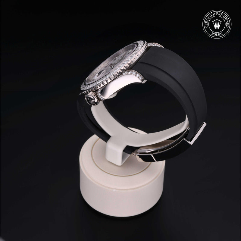 Oyster Perpetual  Yacht-Master 42