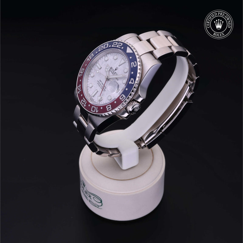 GMT-Master II