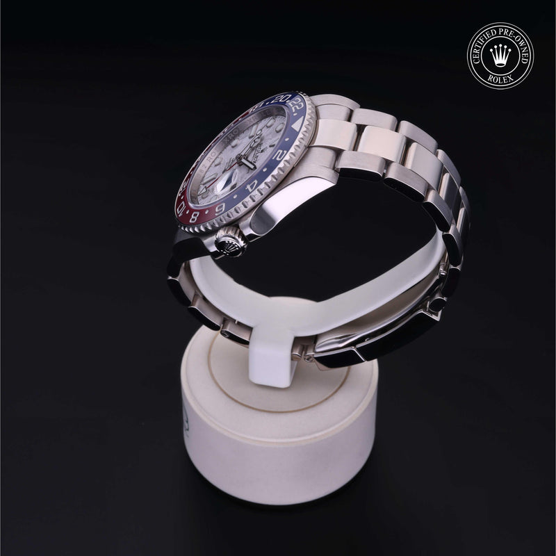 GMT-Master II