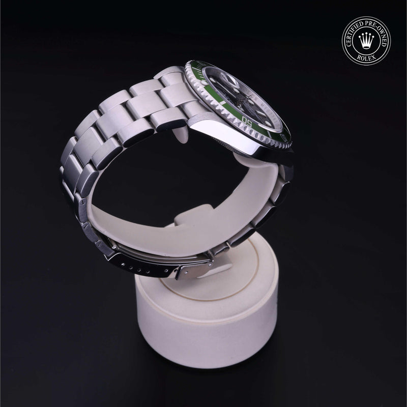 Oyster Perpetual  Submariner Date