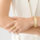 18K Yellow Gold Lunaria Twist Ring