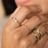14k 12 Spread Out Diamond Band Ring