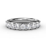 18K White Gold Diamond Wedding Band