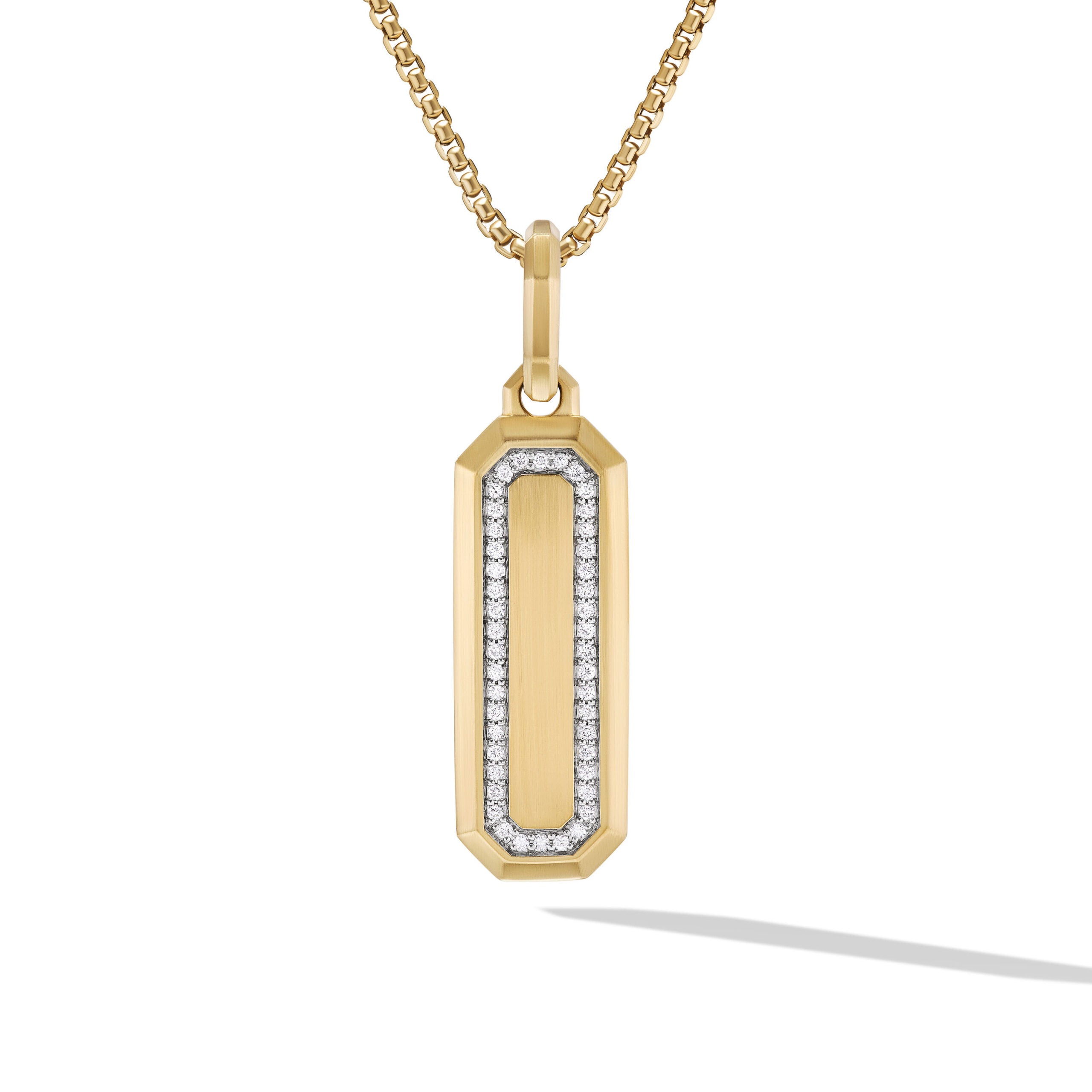 Streamline® Amulet in 18K Yellow Gold with Diamonds, 39mm