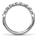 18K White Gold Alternating Round and Teardrop Diamond Wedding Band