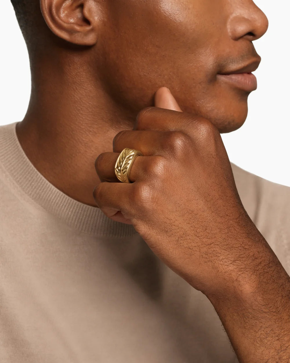 CHEVRON THREE SIDED SIGNET RING 18K Yellow Gold, 12.5mm