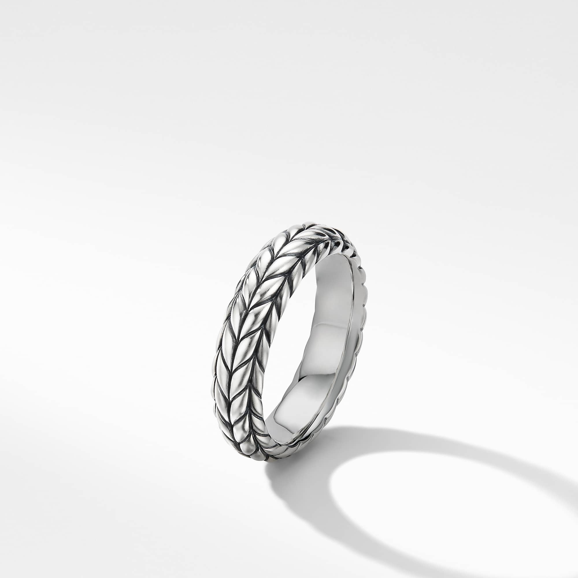 DY Chevron Beveled Band Ring in Sterling Silver, 6mm