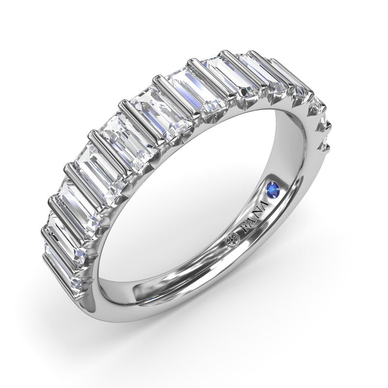 18K White Gold Straight Baguette Diamond Band