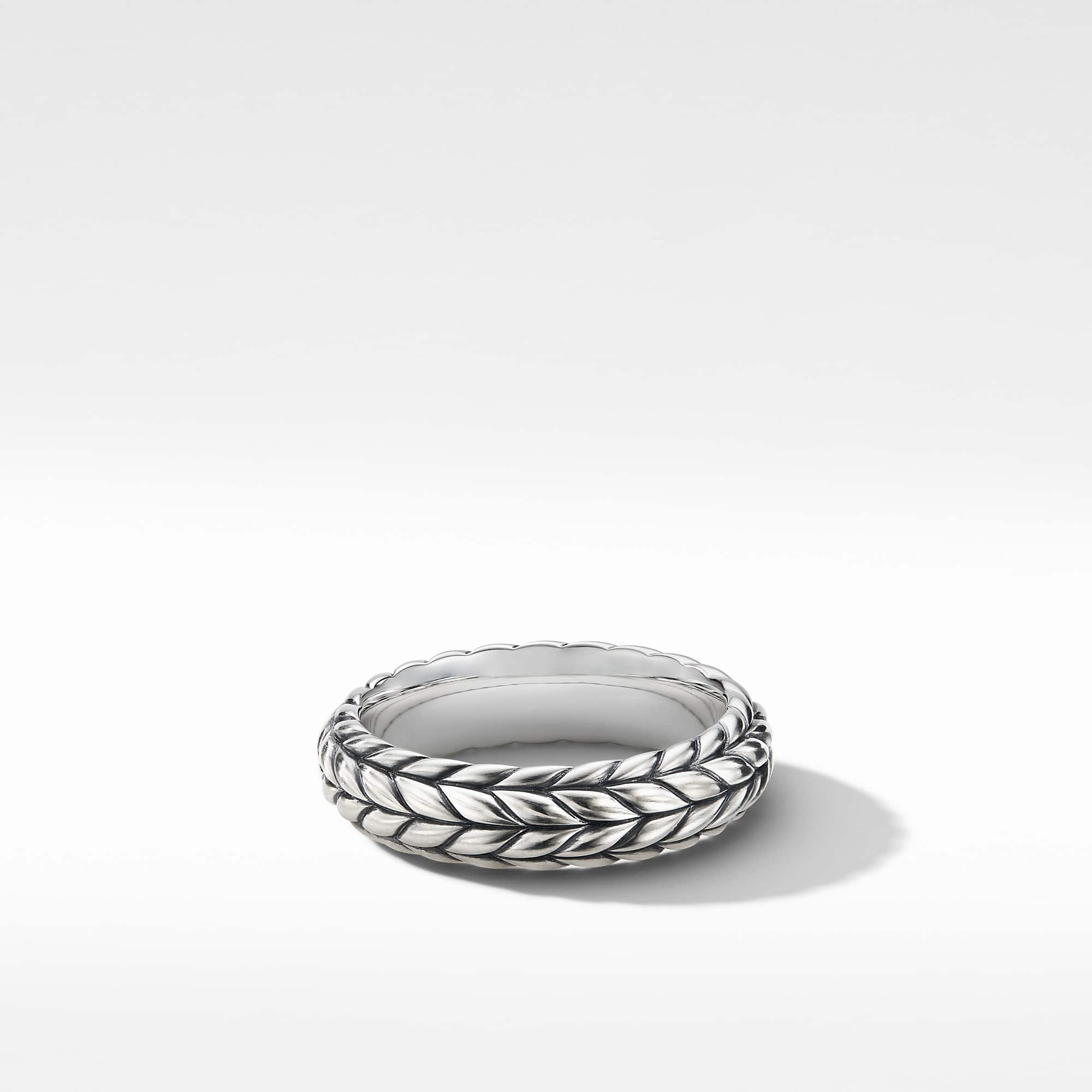 DY Chevron Beveled Band Ring in Sterling Silver, 6mm