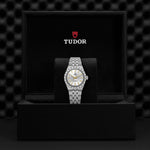 TUDOR Royal
