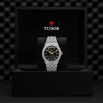 TUDOR Royal