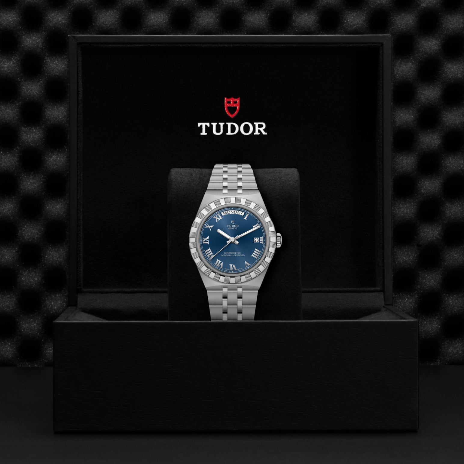 TUDOR Royal